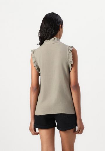 Джинсовая блузка