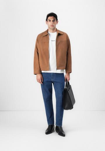 Куртка бомбер