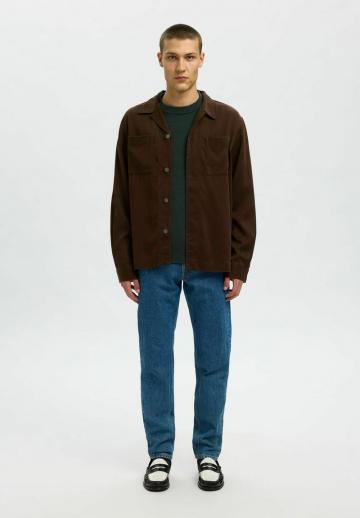 Прямые джинсы