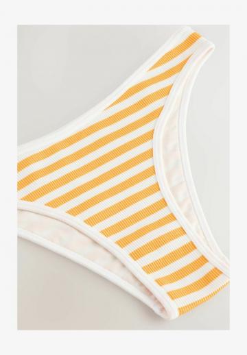 Низ от бикини