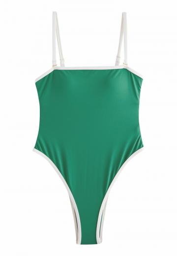 Слитный купальник