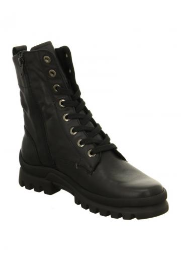 Ботинки на шнуровке