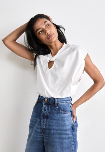 Свободные джинсы