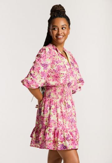 Короткое платье