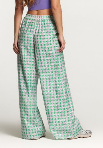 Широкие брюки