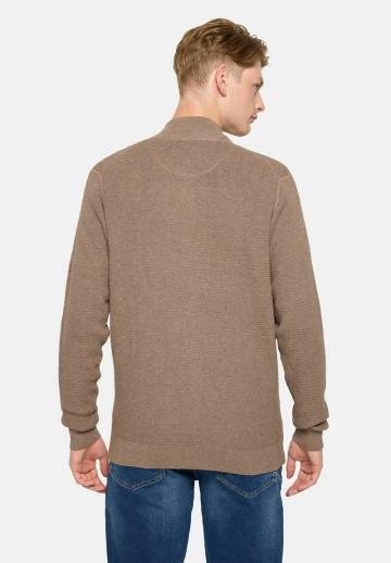 Вязаная кофта