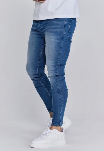 Узкие джинсы