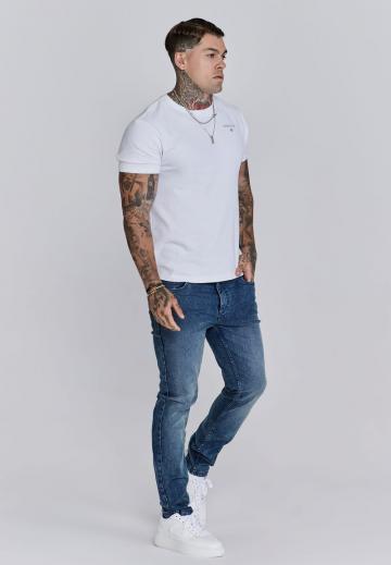 Узкие джинсы