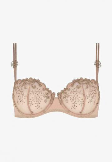 Бюстгальтер