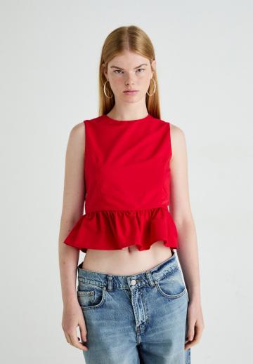 Блузка без рукавов