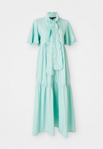 Длинное платье