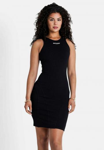 Платье футляр