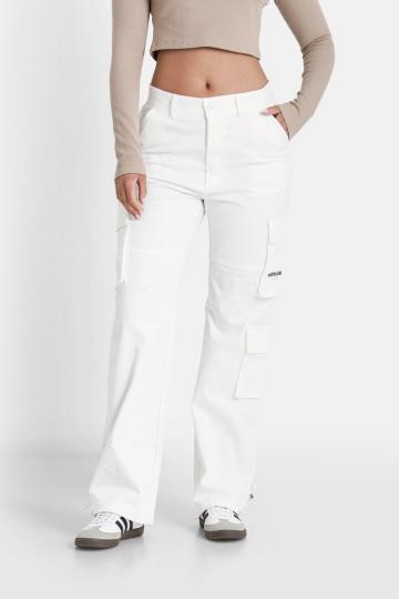 Брюки с накладными карманами