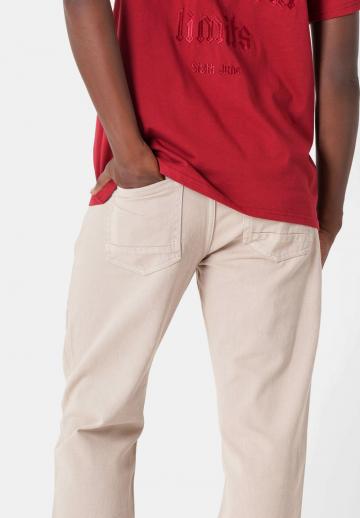 Прямые джинсы