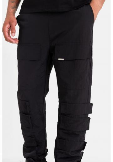 Брюки с накладными карманами