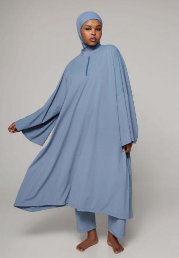 Слитный купальник