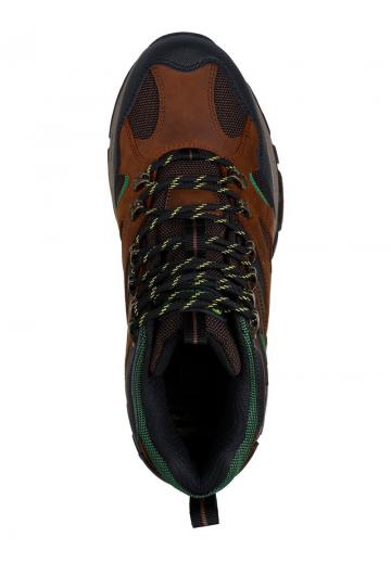 Походные ботинки