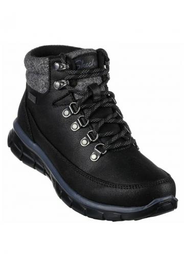 Ботинки на шнуровке