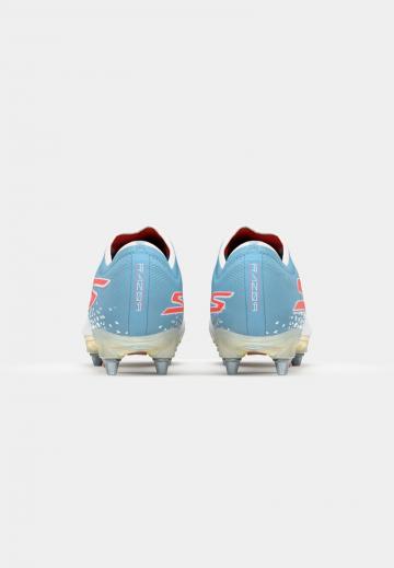 Футбольные бутсы