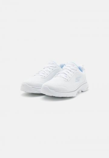 Кроссовки для ходьбы