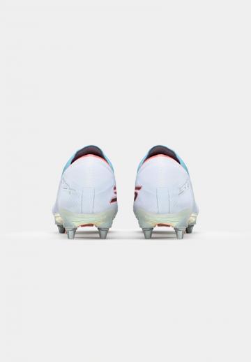 Футбольные бутсы