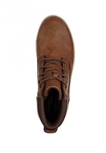 Ботинки на шнуровке