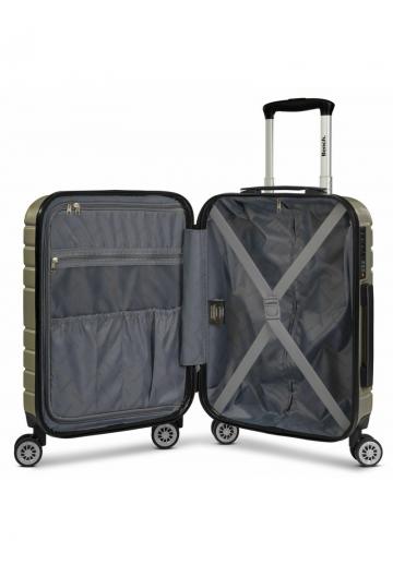 Чемодан на колесах