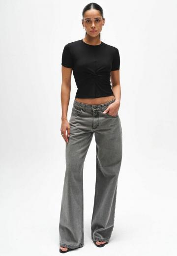 Свободные джинсы