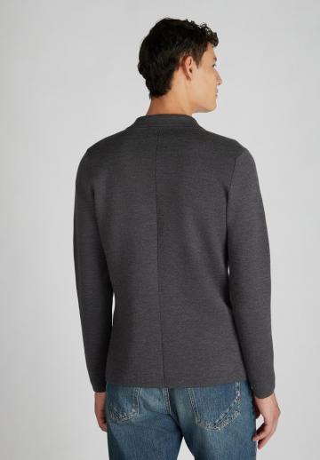 Вязаная кофта