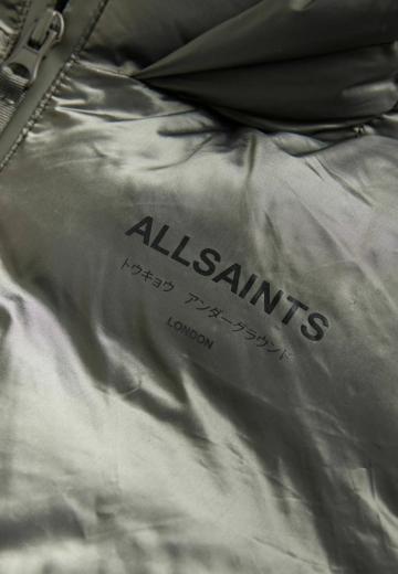 Зимняя куртка