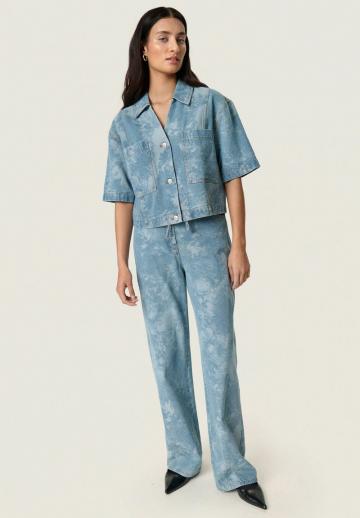 Джинсовая блузка