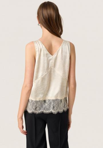 Блузка без рукавов