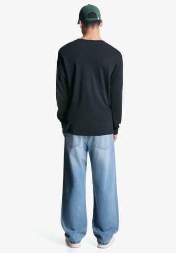 Свободные джинсы