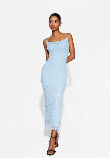 Платье футляр