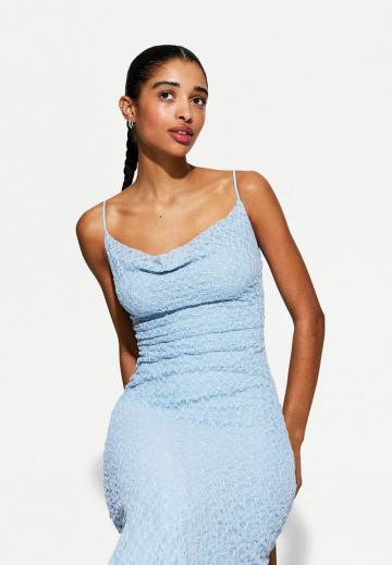 Платье футляр