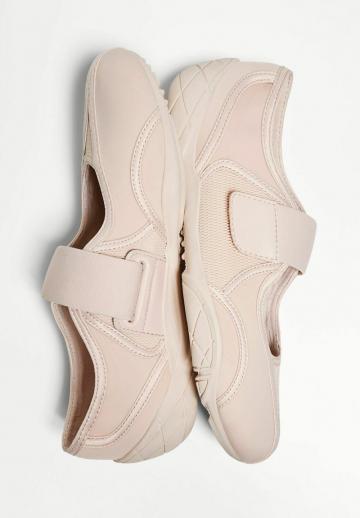 Спортивные балетки