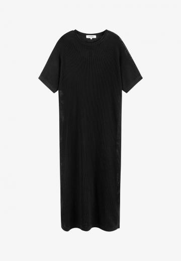 Вязаное платье