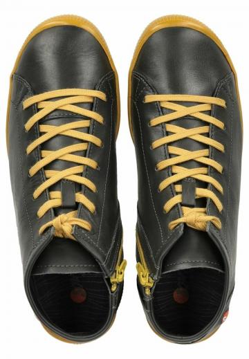 Ботинки на шнуровке