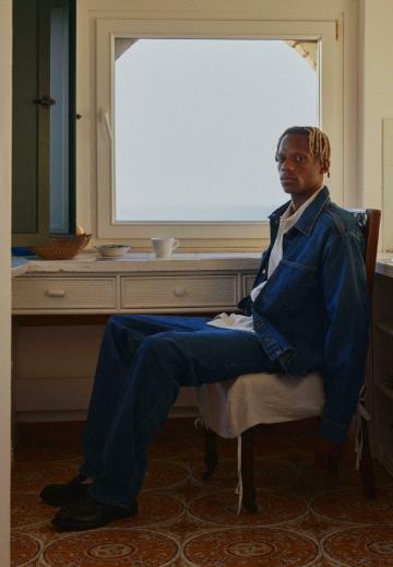 Джинсовая куртка