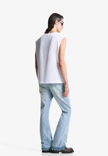 Клешеные джинсы