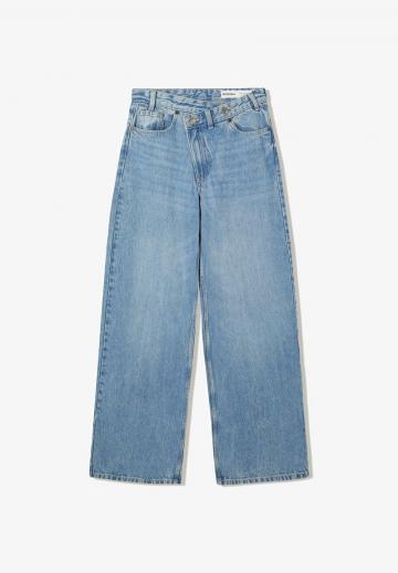 Свободные джинсы