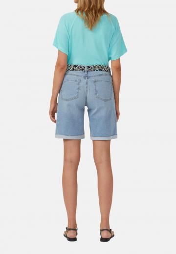Джинсовые шорты