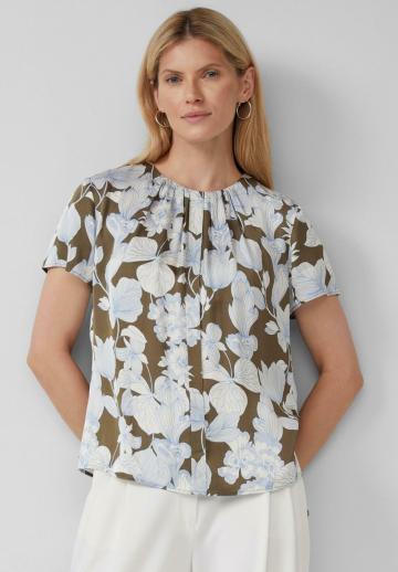 Атласная блузка