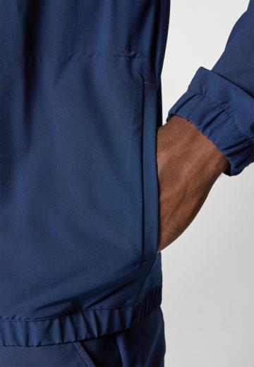 Спортивная куртка