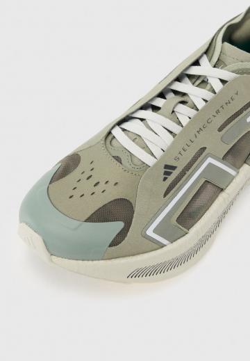 Беговые кроссовки