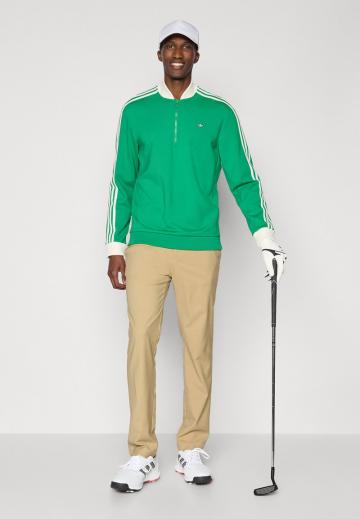 Спортивная кофта