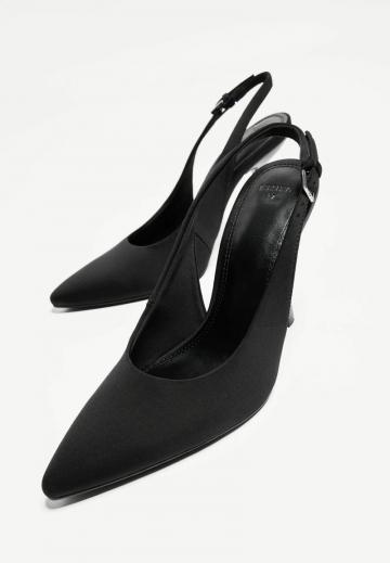 Туфли на высоком каблуке