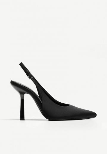 Туфли на высоком каблуке