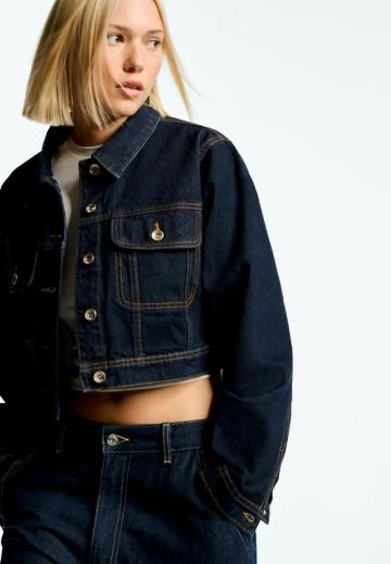 Джинсовая куртка