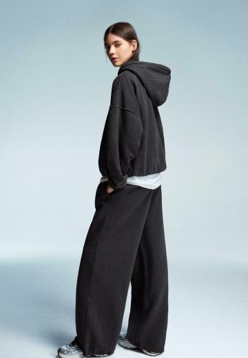 Спортивные штаны